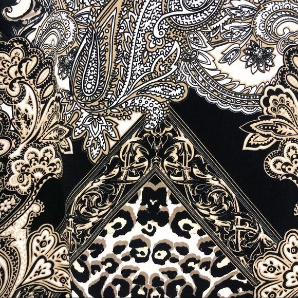 CHICO’S | Leopard Wrap Top 3/4 Sleeve Size 1 / M - Picture 10 of 10